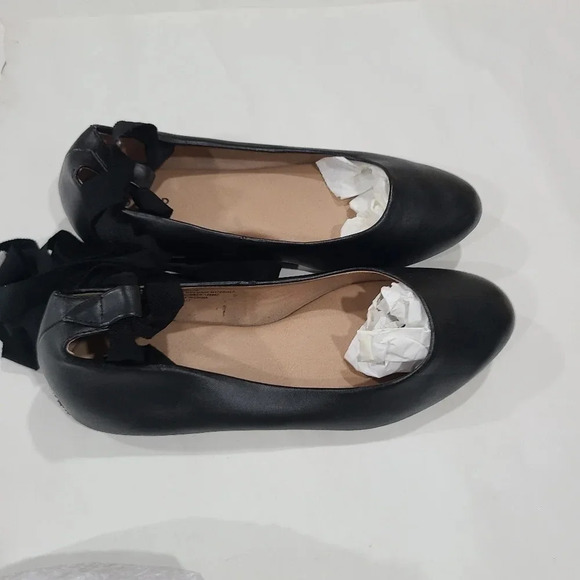 Torrid lace up ballet flats- 10W black - Picture 2 of 5